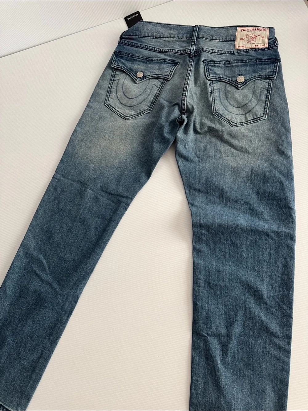 True Religion Men’s Medium Blue Slim Straight Jeans